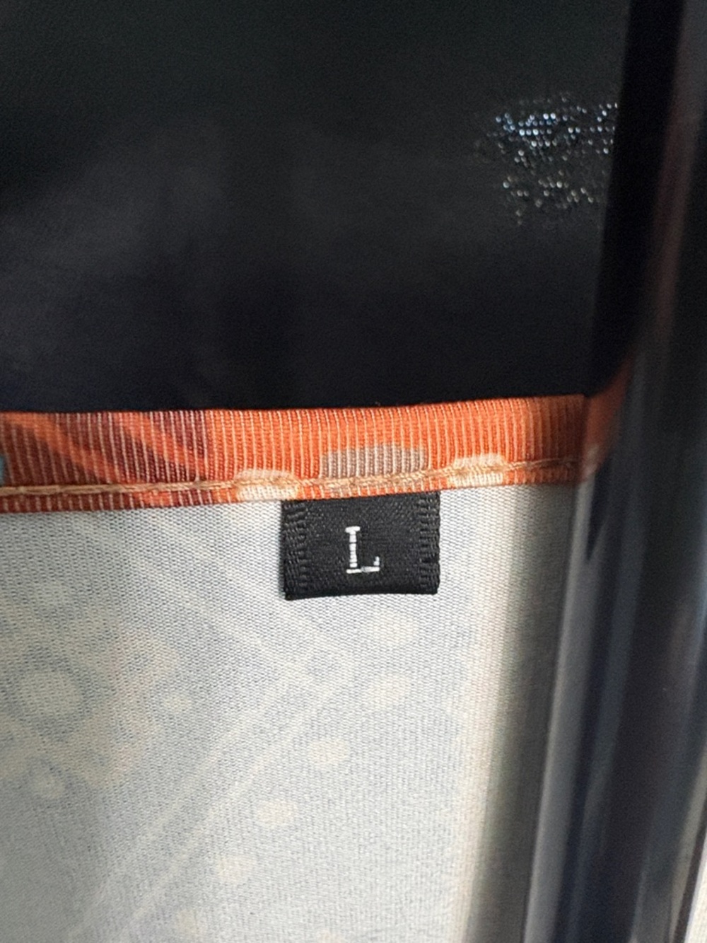 🖤Printed Rust & Black Midi Wrap Dress🖤 - Picture 2 of 4